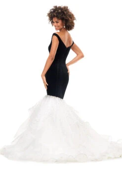 Naked Dresses Store -Naked Dresses Store ASHLEYlauren 11312 Black White Regan Evening Gown. Back