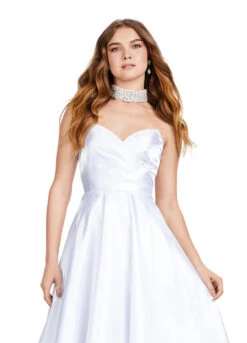 Amore Gown -Naked Dresses Store ASHLEYlauren 11473 White Amore Evening Gown. Close Up