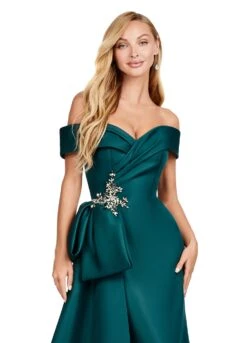 Ari Gown -Naked Dresses Store ASHLEYlauren Green 11425 Ari Evening Gown. Close Up